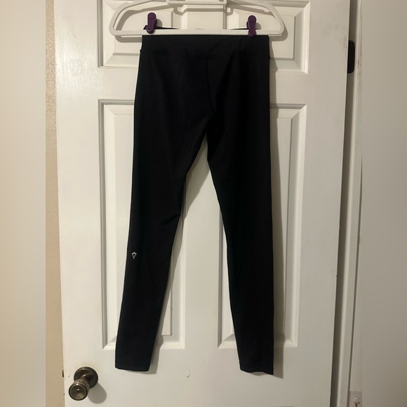 IVIVVA by Lululemon Black full length leggings - Girls Sz 14 - Excellent Shape - Picture 2 of 4